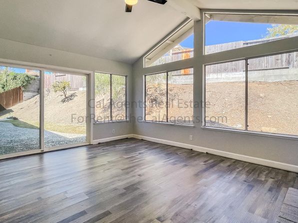 3600 Siskiyou Ct