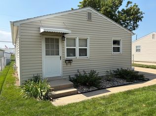4612 S 63rd St, Omaha, NE 68117