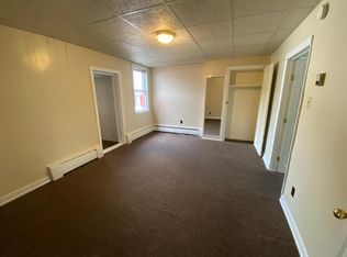 140 S Bedford St APT B2, Carlisle, PA 17013