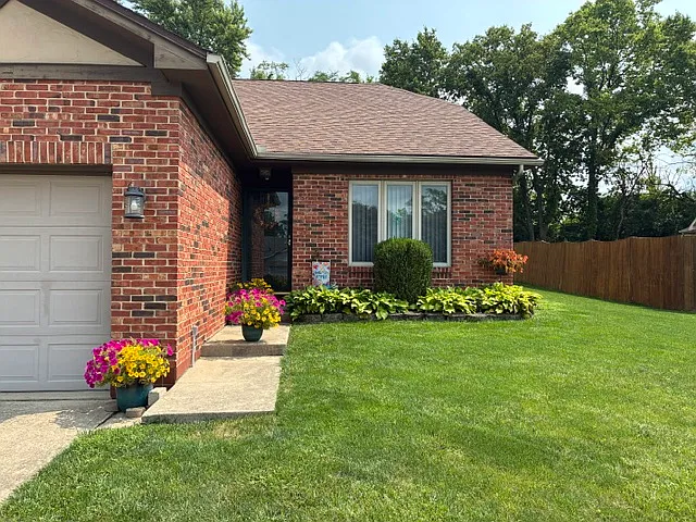 7364 McSmith Ct — Photo 4