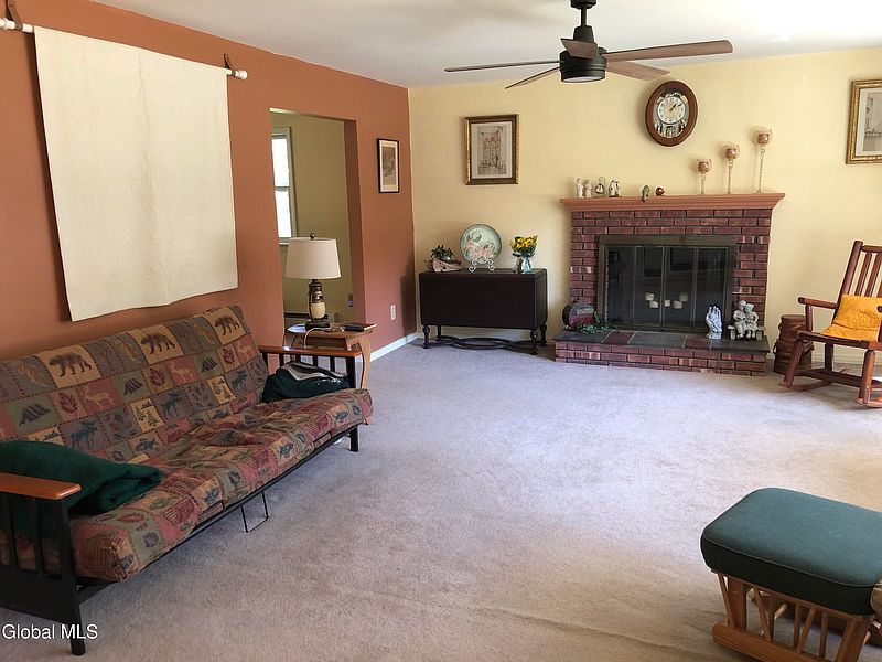 3rd image of 19 Meadow Drive
