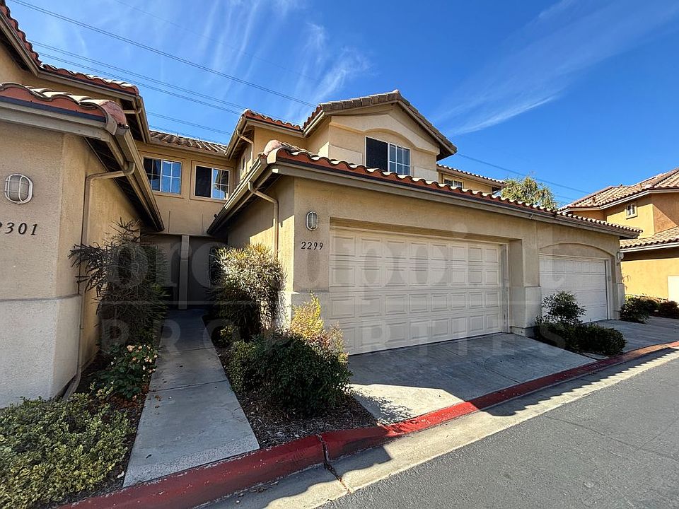 1st image of 2299 Lago Ventana