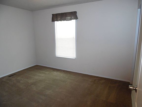 5th image of 41021 Old Michigan Ave #W116