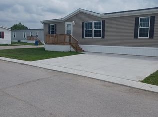 27695 Tracy Rd #533, Walbridge, OH 43465