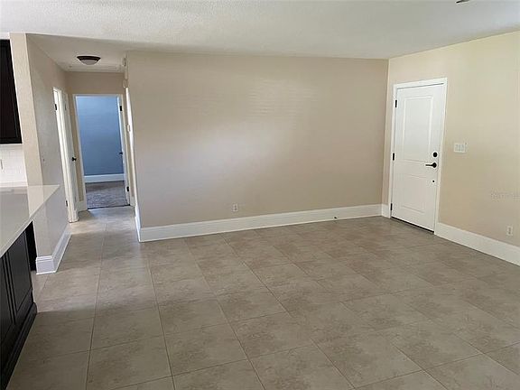 5th image of 1180 Eden Isle Blvd NE