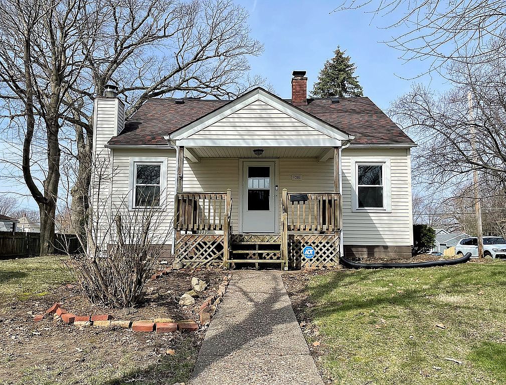 1301 3rd St A, Moline, IL 61265 Zillow