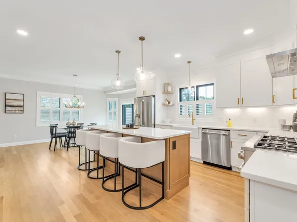 2 Brownson Ter, Jamaica Plain, MA 02130