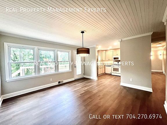 5th image of 310 Walnut Ave