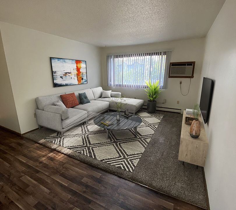 1st image of 1125 19th St N #19
