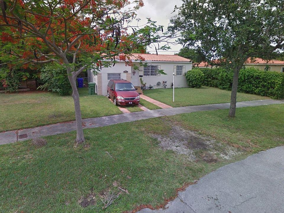 1st image of 1910 SW 32nd Pl #00
