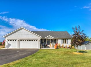 572 172nd St, Hammond, WI 54015