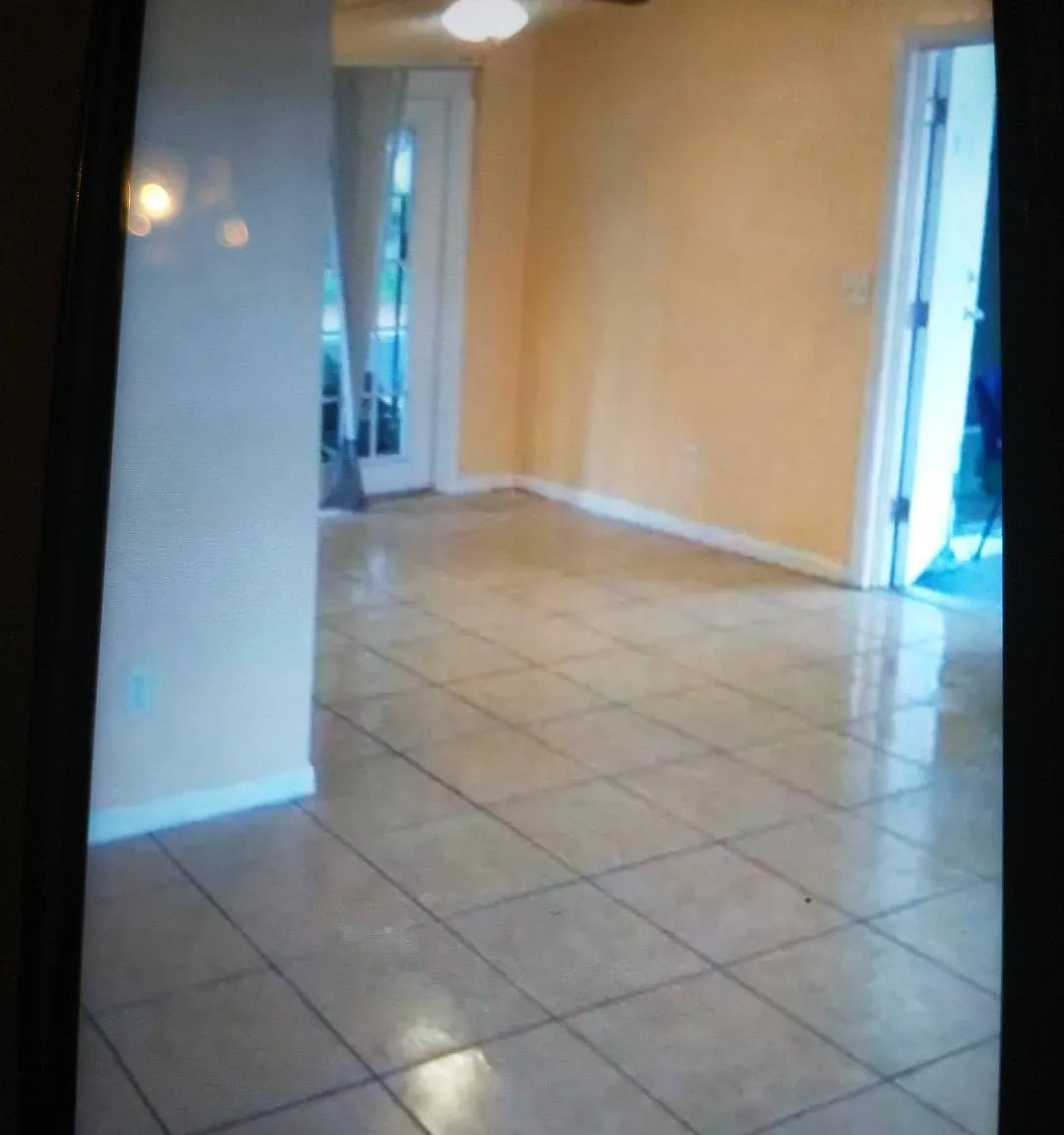 3 bed, 1462 sqft, $2,000 — Photo 4