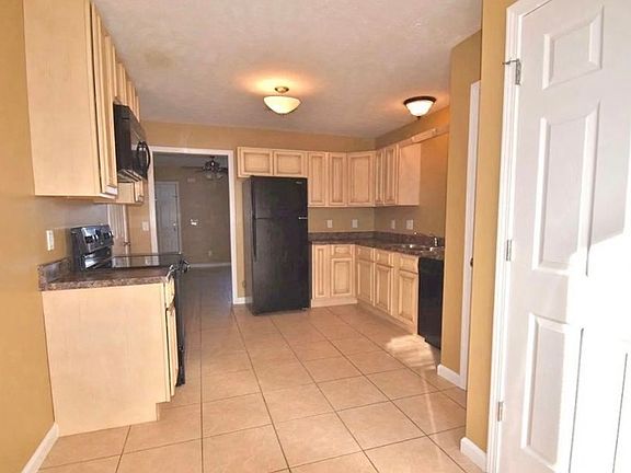 2nd image of 531 Dill Ln APT A3