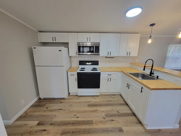 130 Hidden Acres Ln — Photo 4