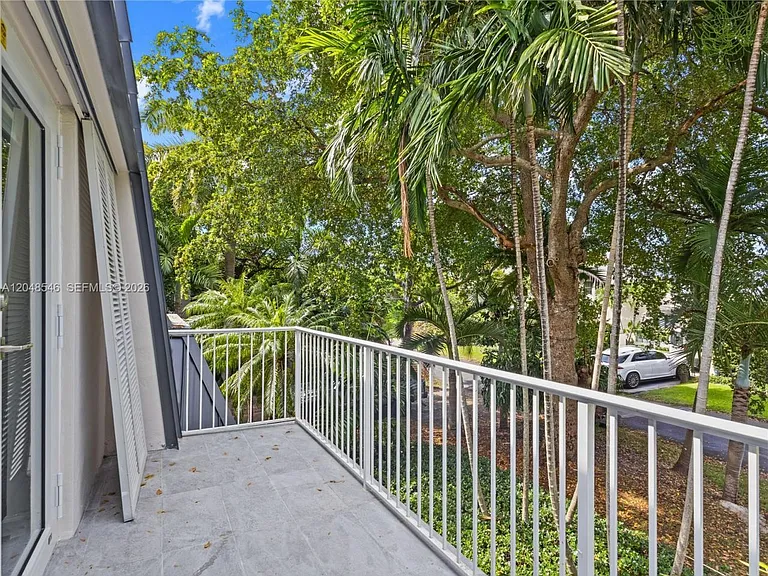 651 S Mashta Dr #651 — Photo 42