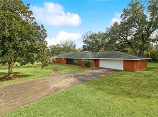 2524 Crestwood Rd, Marrero, LA 70072