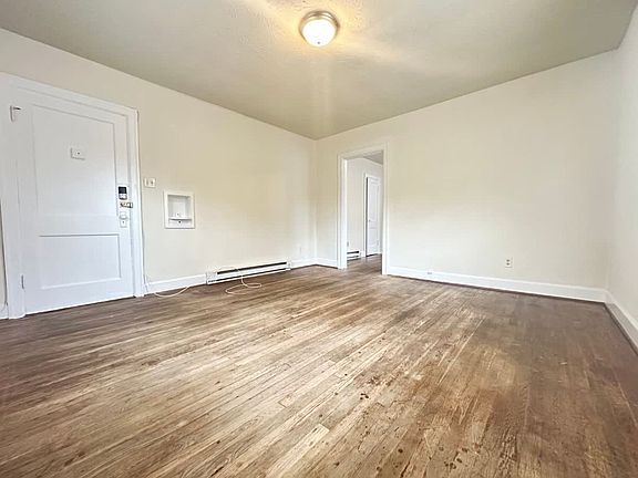 2nd image of 287 Bassett Ave APT 2