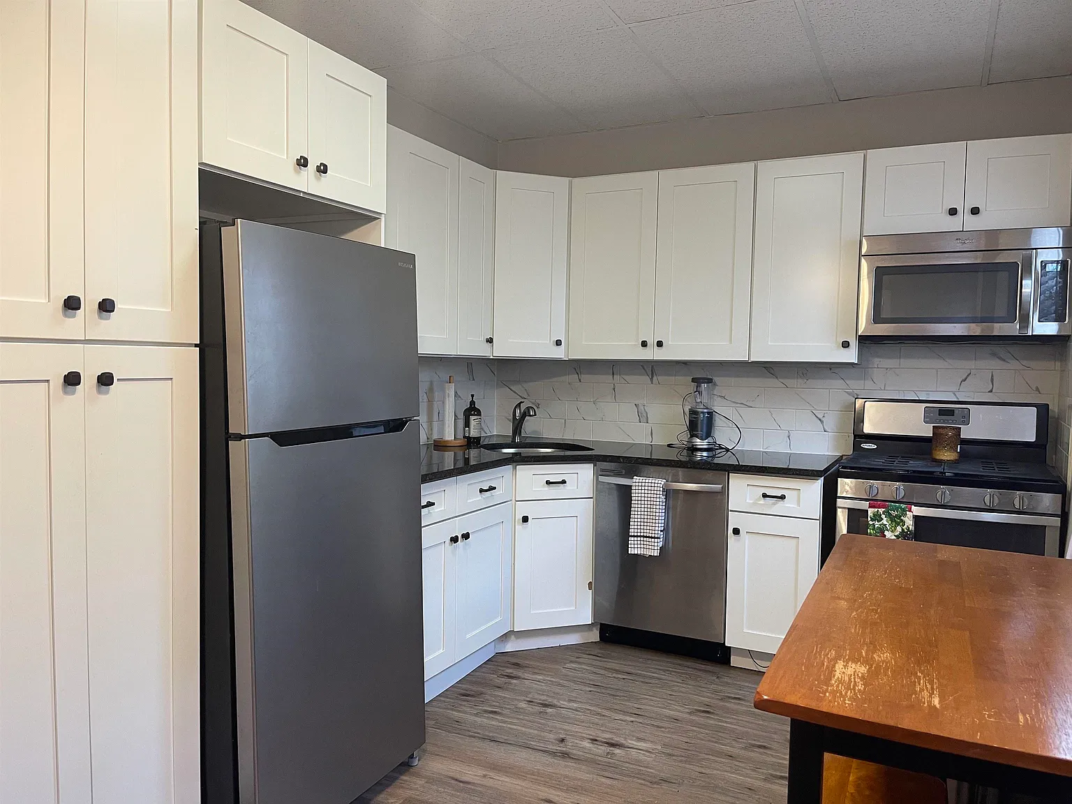1 bed, 1.0 bath, $1,850 — Photo 1