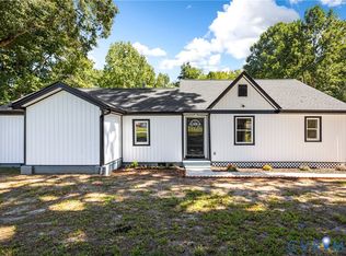 8409 Hopkins Rd, North Chesterfield, VA 23237