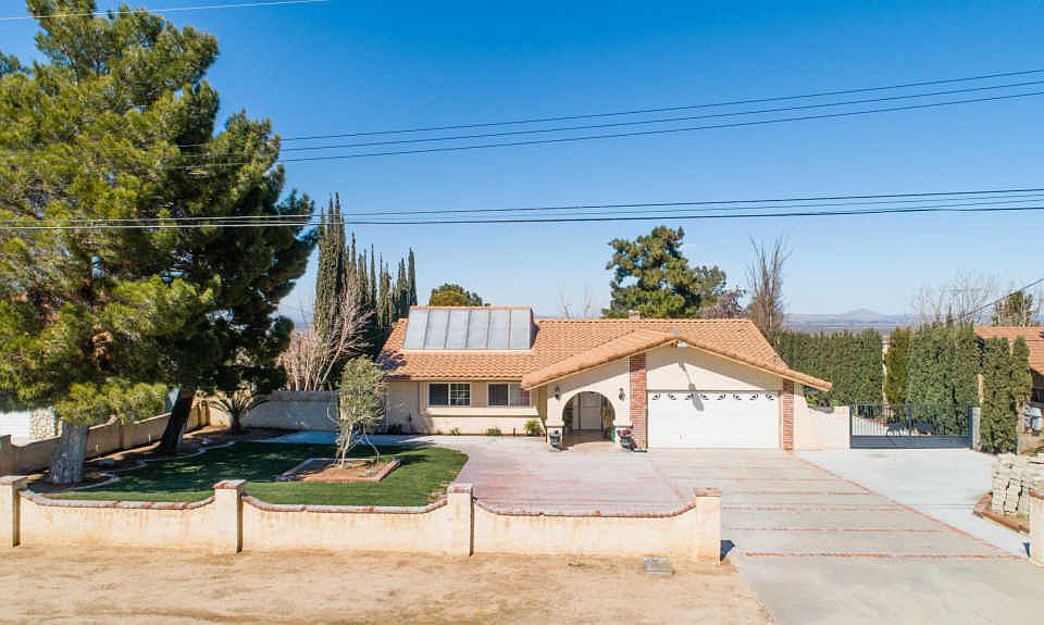 1st image of 13235 E Avenue W11