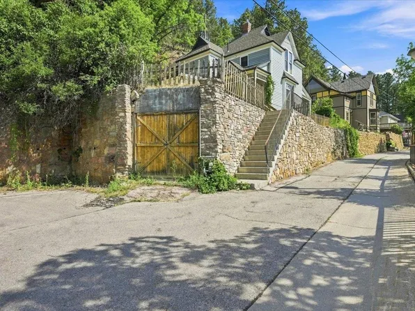 91 Forest Ave, Deadwood, SD 57732