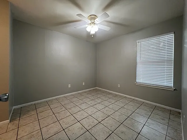 1624 Aquarena Springs Drive F 141 - 1 — Photo 2