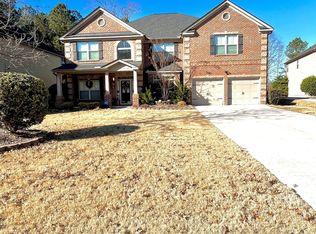 820 Clifton Springs Close Dr, Atlanta, GA