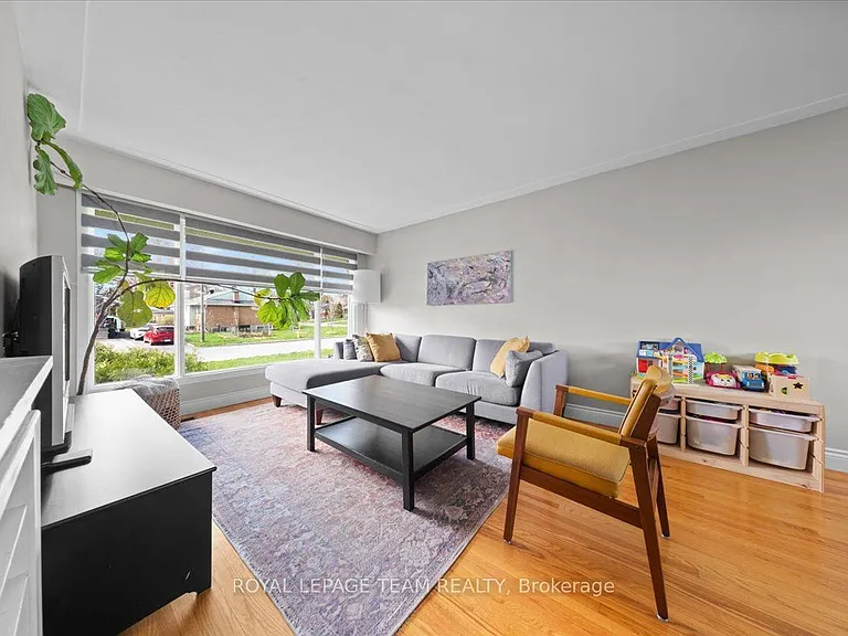 753 Dickens Ave — Photo 3