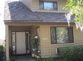 285 Moss Oak Ln, Saint Simons Island, GA 31522