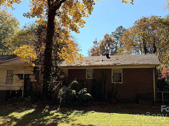 5th image of 3116 Gardner Park Dr