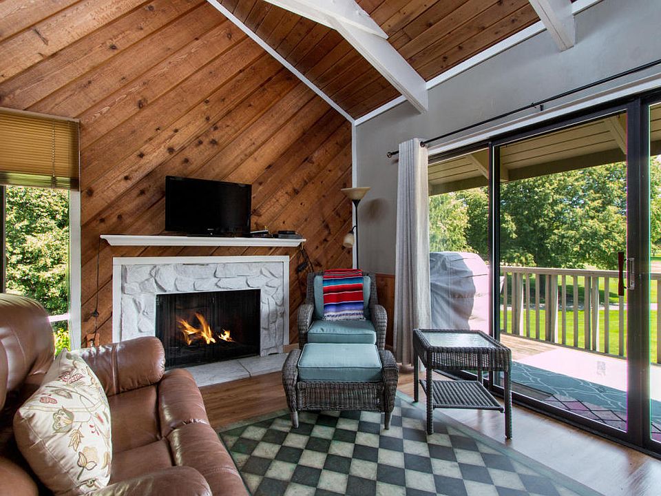 1st image of 801 Country Club Dr #801D