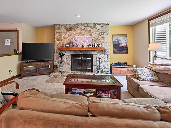 3rd image of 8C Trailside Village Way #I13