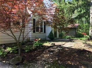 796 Nesbitt Rd, Northfield, OH 44067