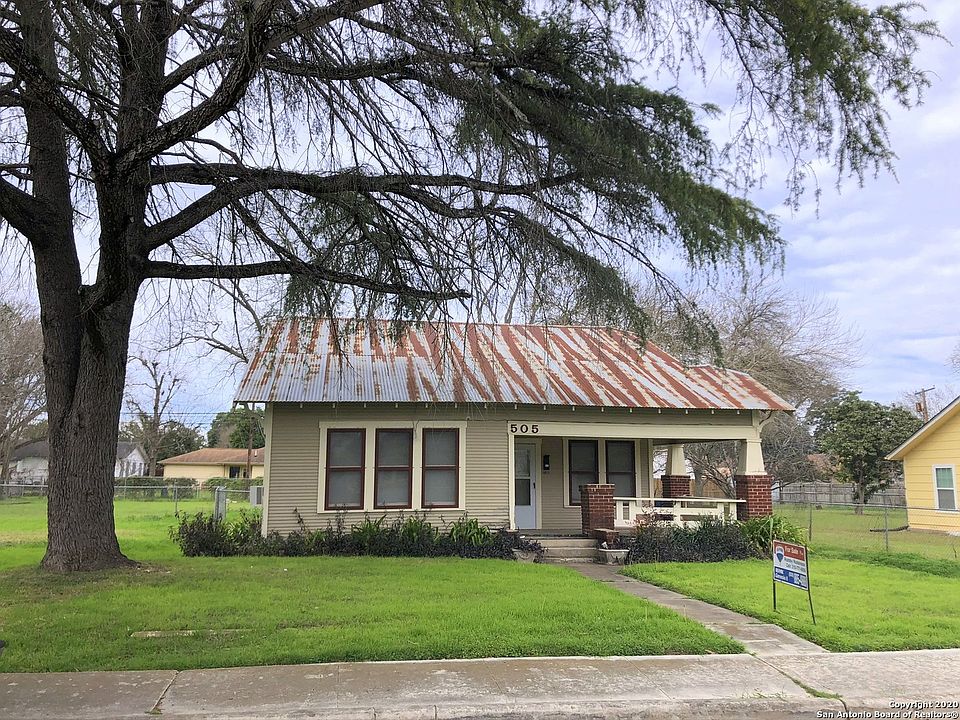 1st image of 505 CURTISS ST