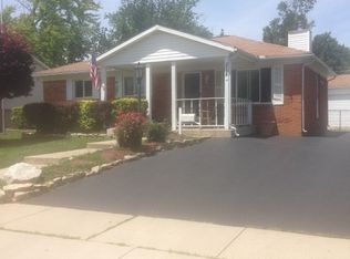 318 S Murray Hill Rd, Columbus, OH 43228