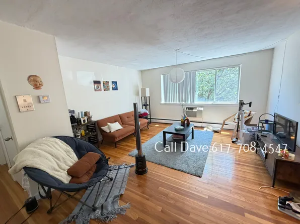 33 Gardner St, Allston, MA