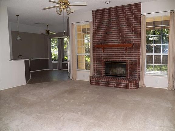 2nd image of 6725 Wooddale Dr