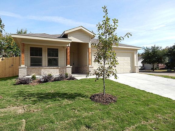 3rd image of 3008 Saint Zachary Dr