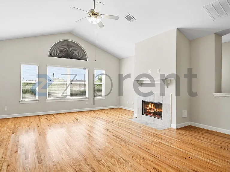 11504 Main Elm Dr — Photo 8
