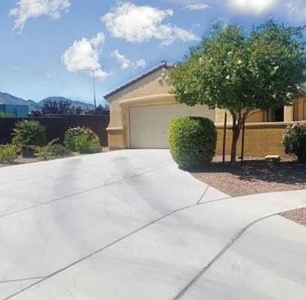 2nd image of 10678 April Rose Ct
