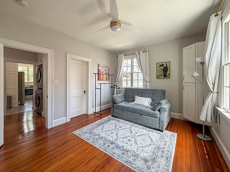 417 SW 10th St — Photo 23