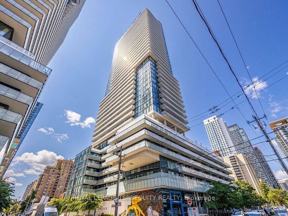 1st image of 161 Roehampton Ave #330