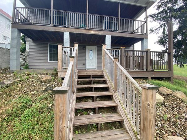 2243 McKees Rocks Rd APT 3