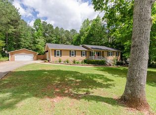 35 Homeport Dr, Newnan, GA 30265