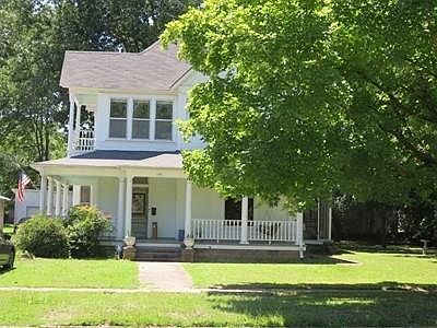 1st image of 307 N College Ave