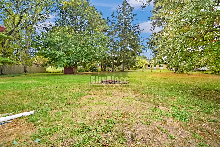 3 bed, 1.5 bath, 1542 sqft, $1,500 — Photo 4