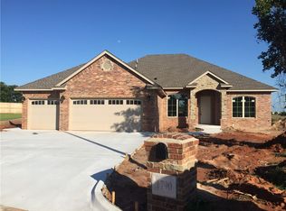 1790 Grants Pass Ave, Blanchard, OK 73010