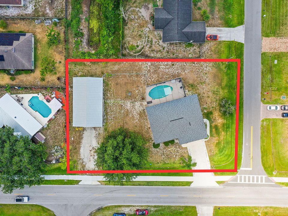 1st image of 1130 SW Alcantarra Boulevard