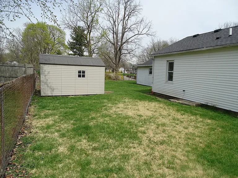 518 E Chicago Blvd #3 — Photo 15