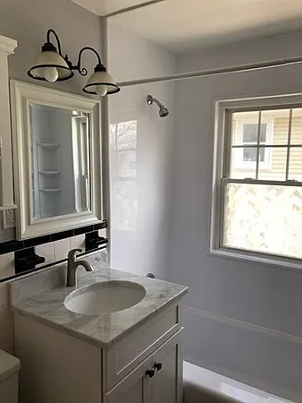 16 Farrell St #2 — Photo 7